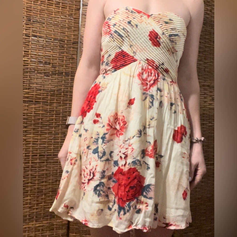 Urban outfitters kimchi blue cream floral dress